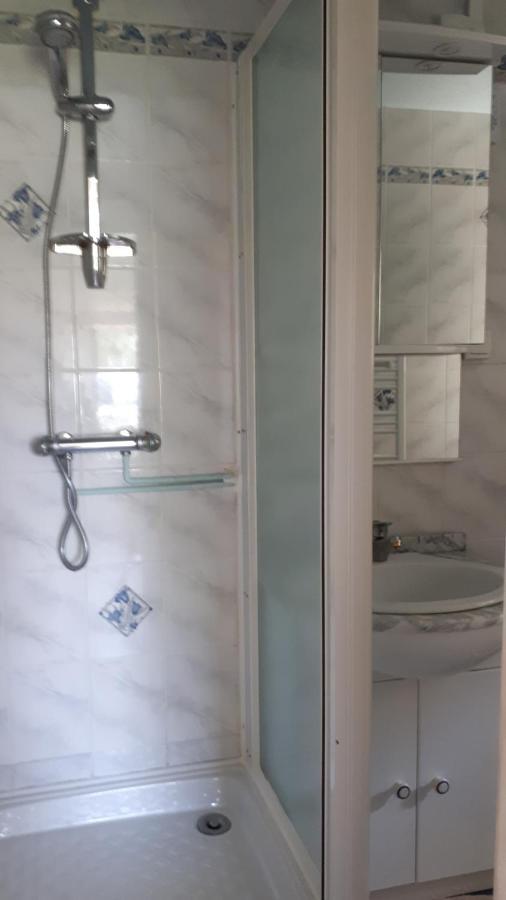 la maison du potier proche de Guedelon Saint-Amand-en-Puisaye Extérieur photo